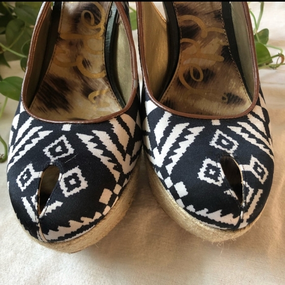 Sam Edelman Novato Slingback Heels - Picture 3 of 7